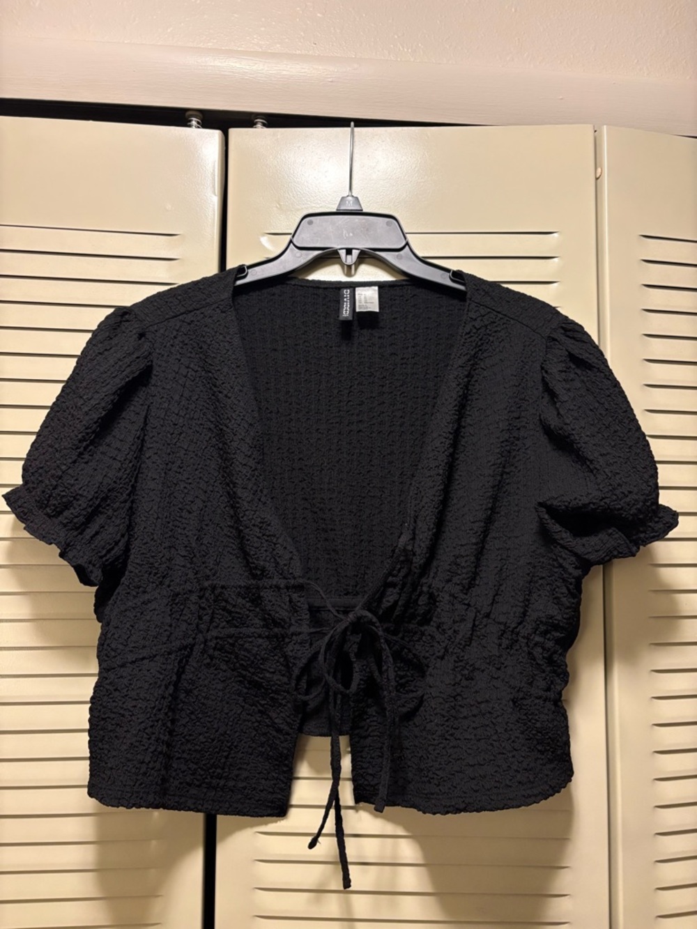 Black Textured Tie-Front Women's Top